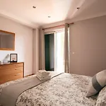 Atlantis Flat. Relaxing Moments *