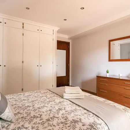 Atlantis Flat. Relaxing Moments Apartment